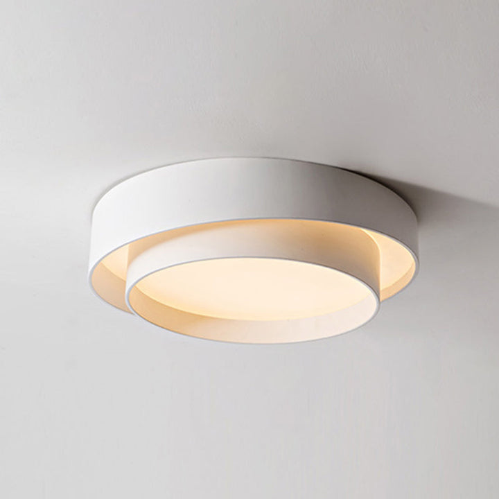 Minimalist round LED ceiling light in Nordic design