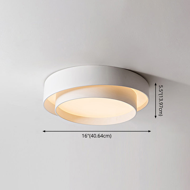 Minimalist round LED ceiling light in Nordic design