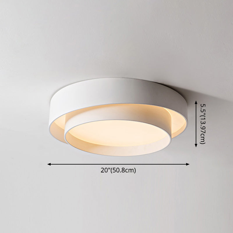 Minimalist round LED ceiling light in Nordic design