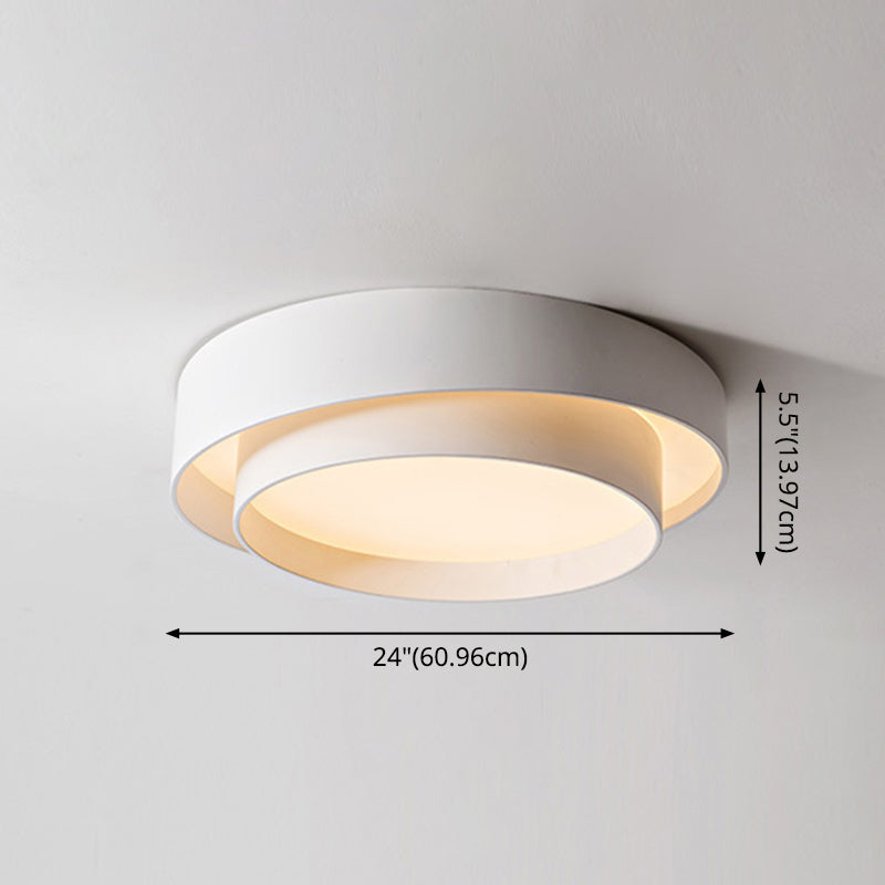 Minimalist round LED ceiling light in Nordic design