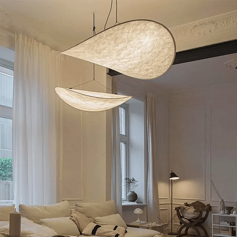 Flowing hanging lamp for indoor spaces
