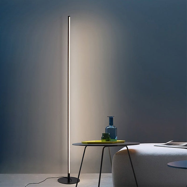 Minimalist LED floor lamp with remote dimming control
