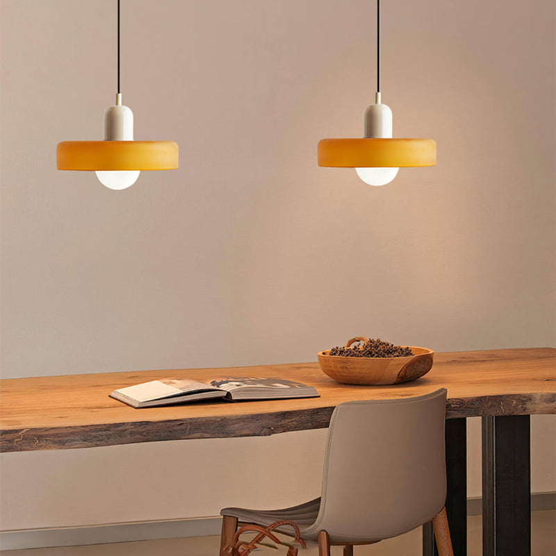 Stained glass Bauhaus-style pendant light with adjustable cable