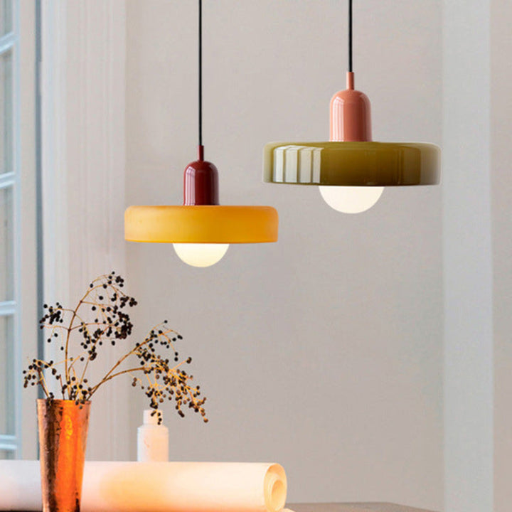 Stained glass Bauhaus-style pendant light with adjustable cable