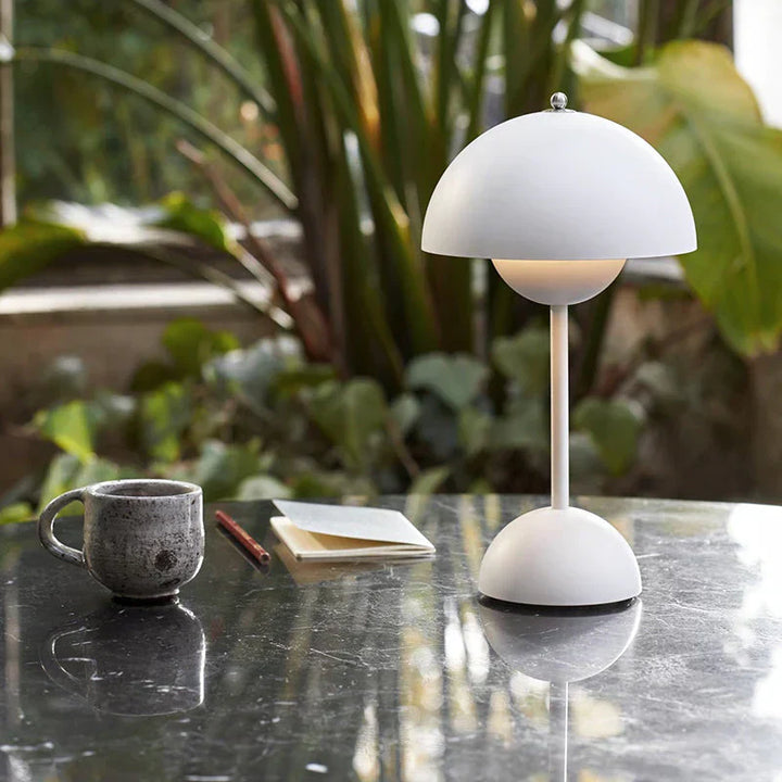 Cordless dimmable LED table lamp with warm white light