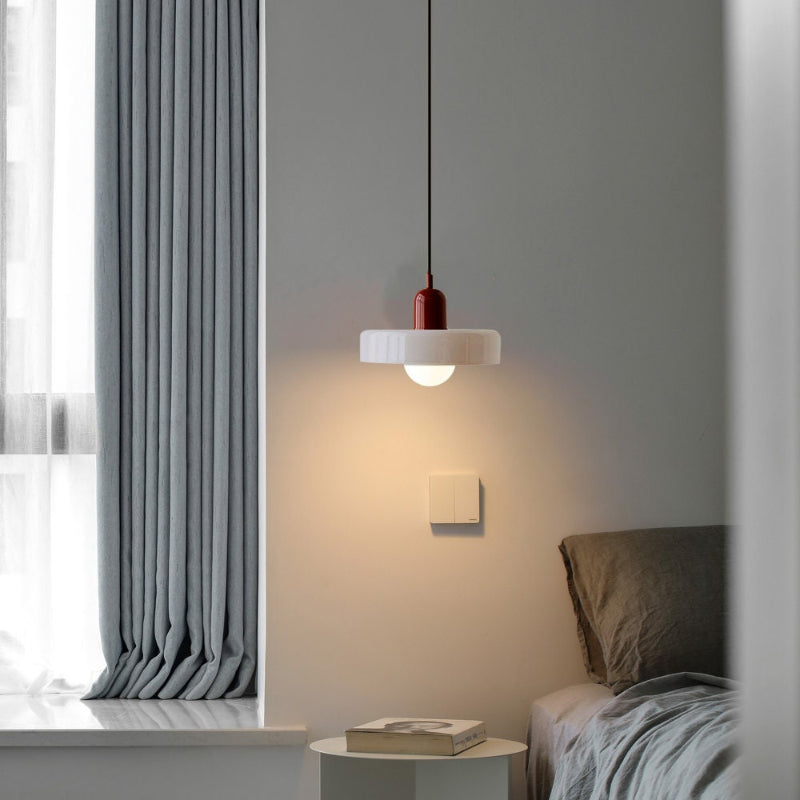 Stained glass Bauhaus-style pendant light with adjustable cable