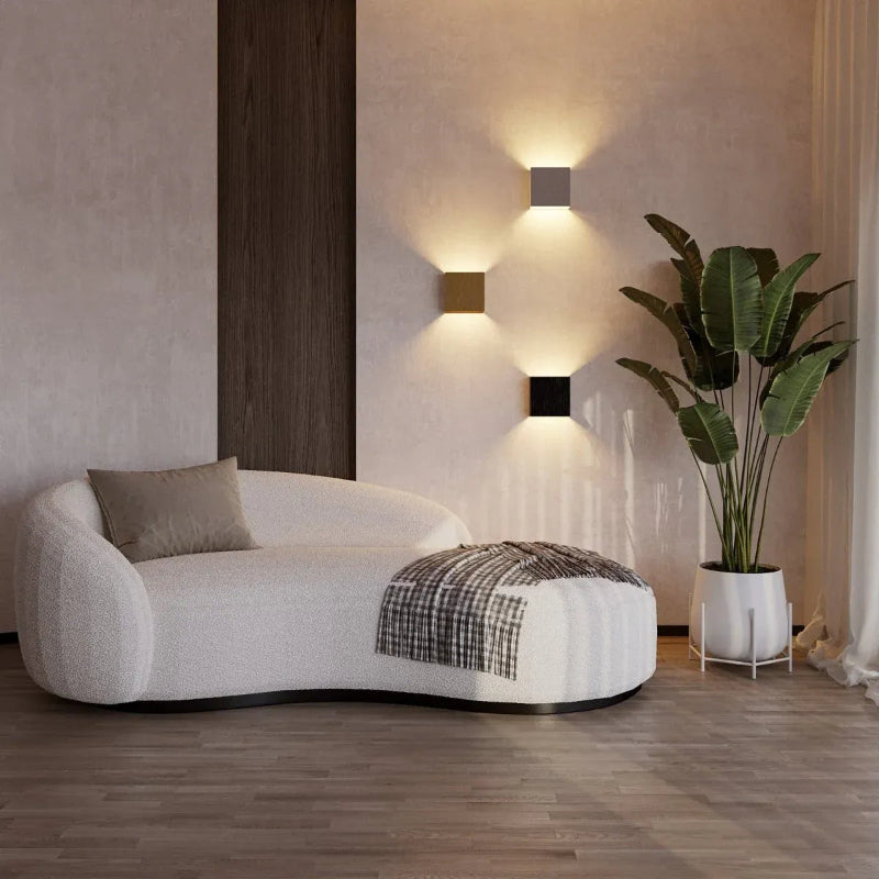 Minimalist aluminium wall light with warm or cool illumination