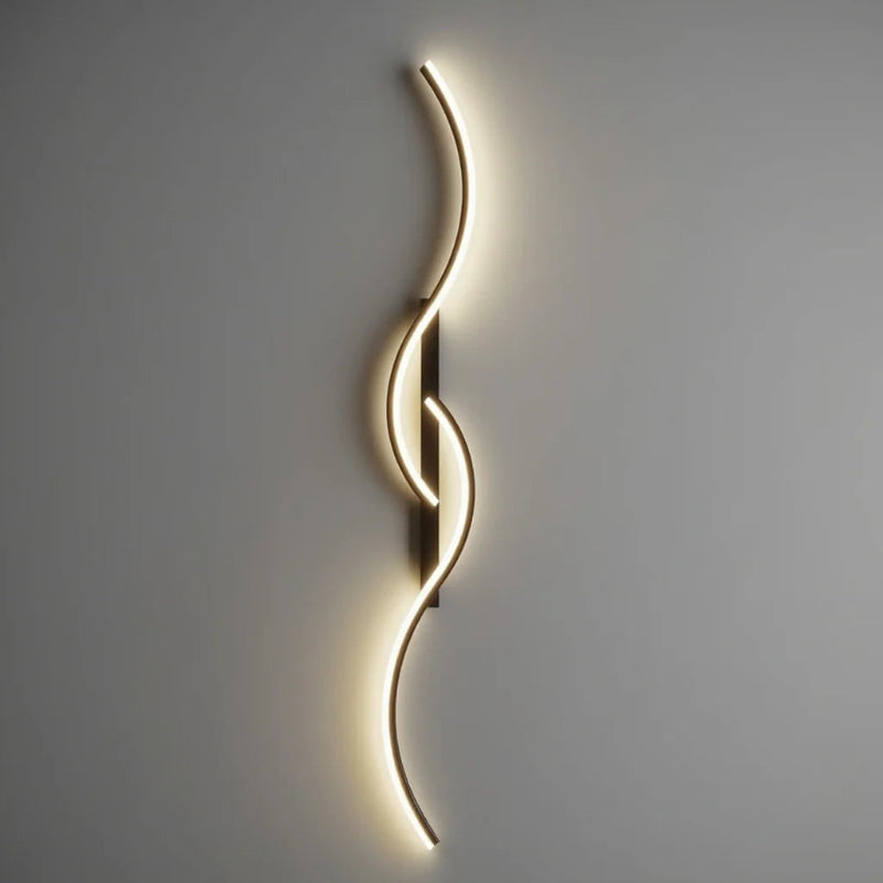 Wave-shaped dimmable LED wall light in gold and black